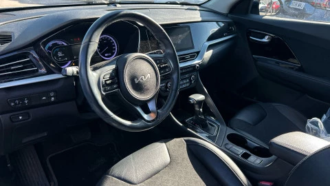Kia Niro 1.6 GDi HEV 104kW (141CV) Drive