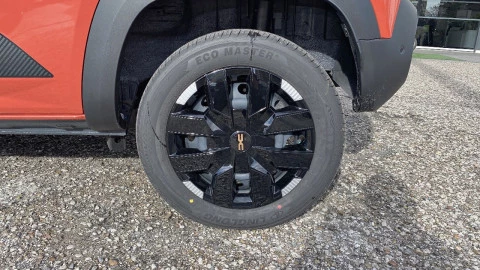 Dacia Spring Extreme Electric 48kW (65CV)