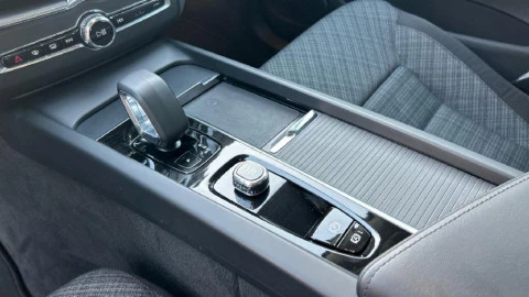 Volvo XC60 2.0 B4 D Core Auto