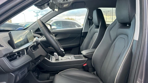 EBRO S400 1.5 DHE HEV Excellence CVT