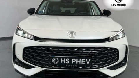 MG HS 1.5T PLUG IN HYBRID LUXURY