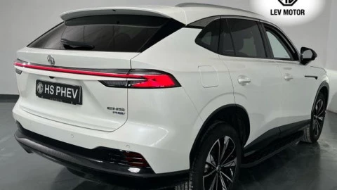 MG HS 1.5T PLUG IN HYBRID LUXURY