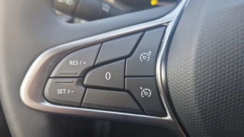 Renault Clio Evolution TCe 90 (67kw)