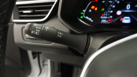 Renault Clio Zen TCe 67 kW (91CV)