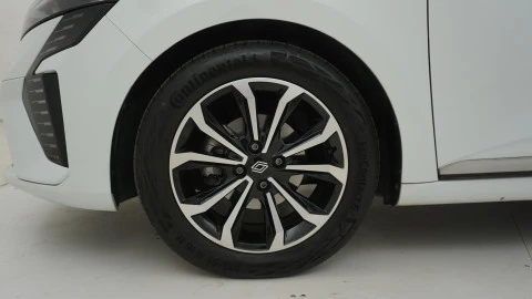 Renault Clio Techno TCe 90 (67kw)