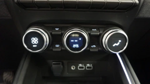 Renault Clio Techno TCe 90 (67kw)