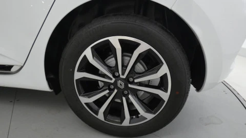 Renault Clio  E-TECH Full Hybrid Techno 105kW