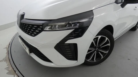Renault Clio  E-TECH Full Hybrid Techno 105kW