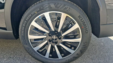 EBRO S800 1.5 TGDI PHEV Luxury E-CVT