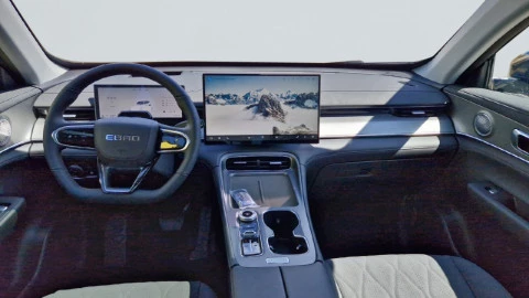 EBRO S800 1.5 TGDI PHEV Luxury E-CVT