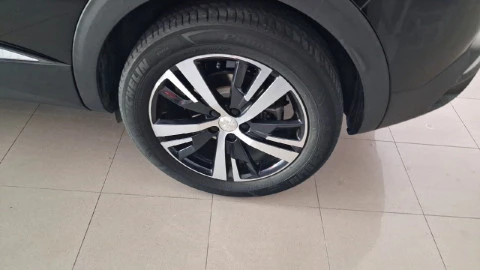 Peugeot 3008 1.2 PureTech 96KW (130CV) S&S Allure