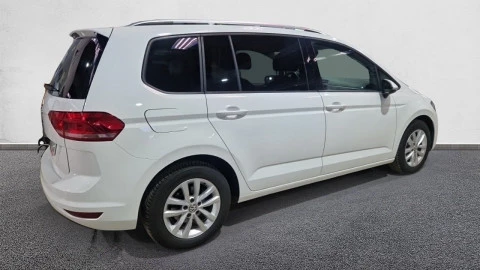 Volkswagen Touran Advance 1.6 TDI BMT DSG