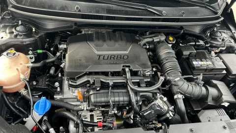 Hyundai Bayon 1.0 TGDI 74kW (100CV) 48V Maxx