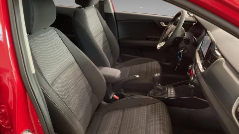 Kia Stonic  1.0 T-GDI MHEV IMT 100 CV