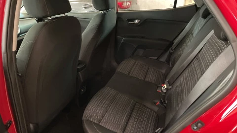 Kia Stonic  1.0 T-GDI MHEV IMT 100 CV