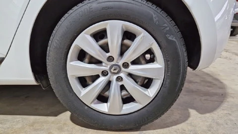 Renault Clio Business Blue dCi 63 kW (85CV)