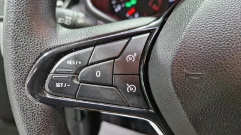 Renault Clio Business Blue dCi 63 kW (85CV)