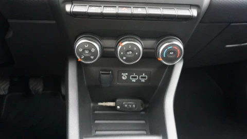 Renault Clio Equilibre TCe 74 kW (100CV) GLP