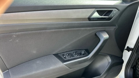 Volkswagen T-Roc Advance R-Line 1.0 TSI 81kW (110CV)