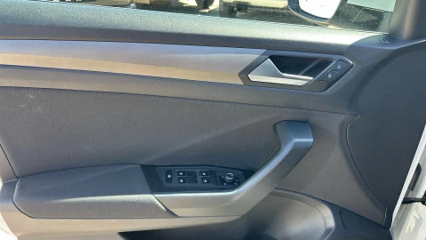 Volkswagen T-Roc Advance R-Line 1.0 TSI 81kW (110CV)