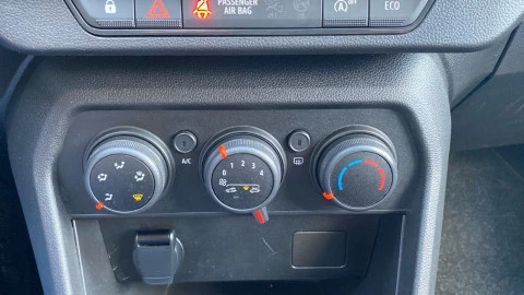 Dacia Sandero Expression TCe 67kW (90CV)