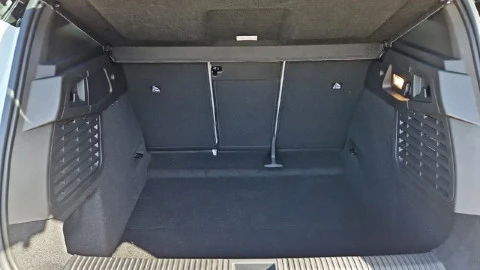 Renault Scenic E-Tech Iconic 160 kW (220CV) gran autonomía