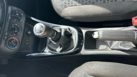 Opel Corsa 1.4 Selective 90 CV