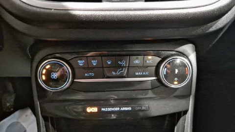 Ford Puma 1.5 Ecoblue 120cv Titanium