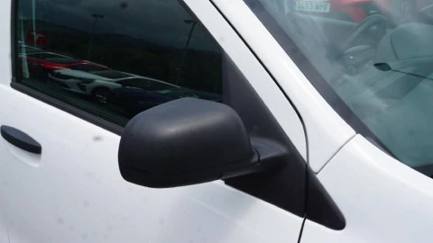 Dacia Dokker Van Essential Blue dCi 70kW (95CV)