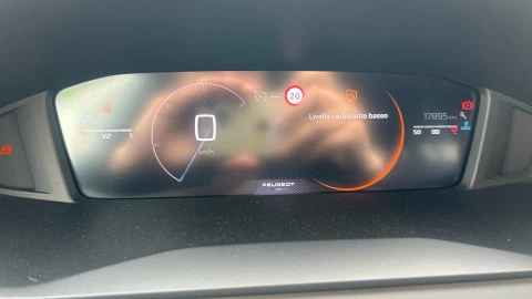 Peugeot 208 Allure Puretech 100