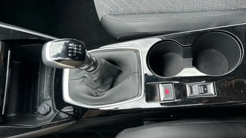 Peugeot 208 Allure Puretech 100