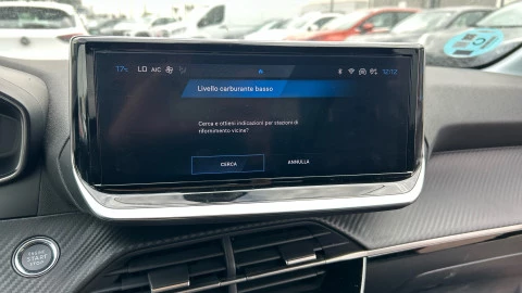 Peugeot 208 Allure Puretech 100