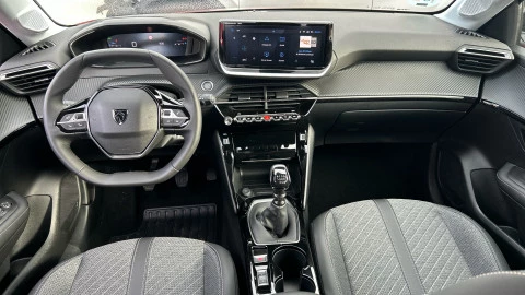 Peugeot 208 Allure Puretech 100