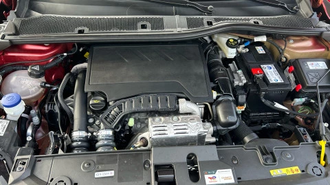 Peugeot 208 Allure Puretech 100