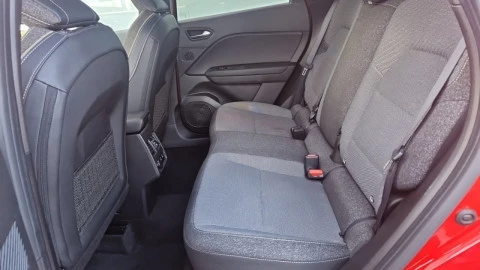 Renault Captur techno Eco-G 100cv (74 kW)