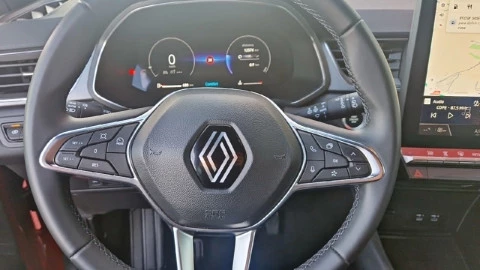 Renault Captur techno Eco-G 100cv (74 kW)