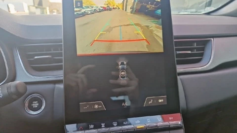 Renault Captur techno Eco-G 100cv (74 kW)