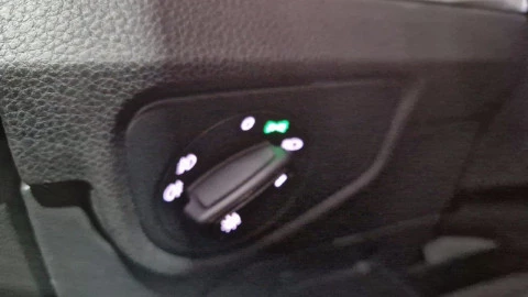 Volkswagen Touran Business 2.0 TDI 90kW (122CV)