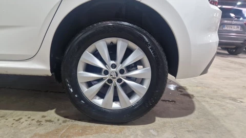 Skoda Kamiq 1.0 TSI 81kW (110CV) DSG Ambition