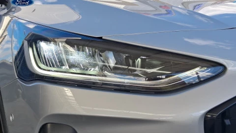 Ford Focus 1.0 Ecoboost MHEV 114kW Active Auto