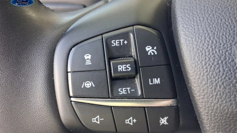 Ford Focus 1.0 Ecoboost MHEV 114kW Active Auto