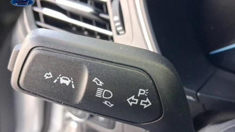 Ford Focus 1.0 Ecoboost MHEV 114kW Active Auto