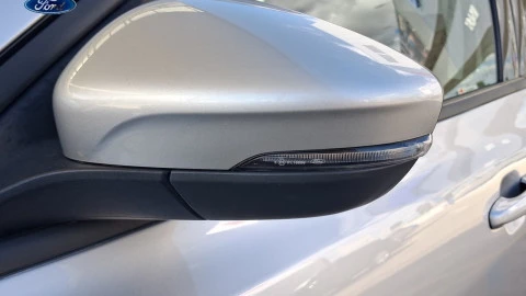 Ford Focus 1.0 Ecoboost MHEV 114kW Active Auto