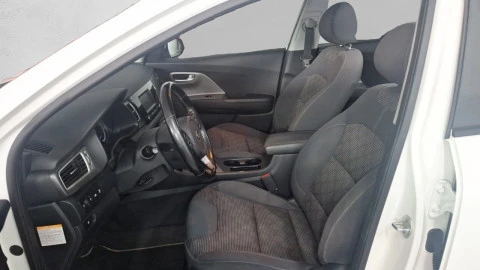 Kia Niro 1.6 GDi Híbrido Concept