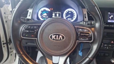 Kia Niro 1.6 GDi Híbrido Concept