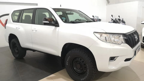 Toyota Land Cruiser 2.8 D-4D GX
