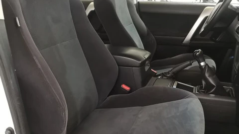 Toyota Land Cruiser 2.8 D-4D GX