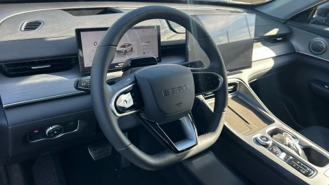 EBRO S800 1.6 TGDI Luxury 7 DCT