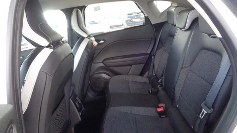 Renault Captur  E-TECH Hibrido Enchufable Zen 117kW