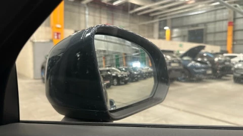 Volvo XC40 B3 G Core Auto 120 kW (163 CV)